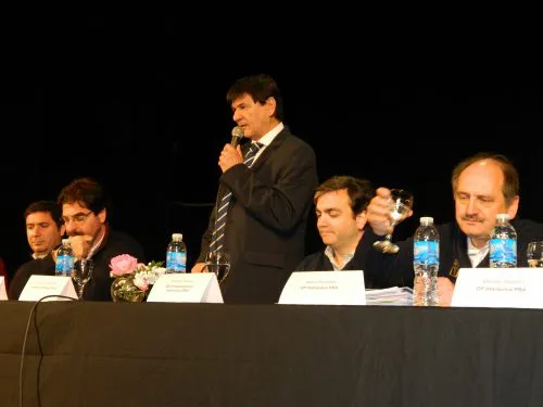 Se realizaron en Roque Pérez Audiencias Públicas por obras en el Río Salado