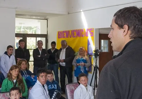 Cambiemos quiere saber en qué invierte el fondo educativo de Jesús