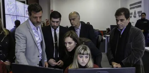 En medio de la ola delictiva, Vidal y Ritondo se mostraron con Grindetti en Lanús