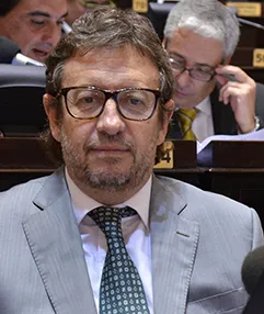 Amondarain: "Randazzo está trabajando para favorecer al Gobierno"