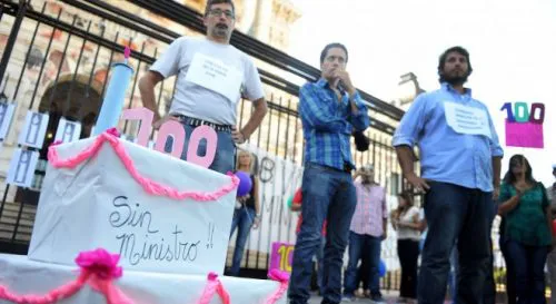"Celebraron" 100 días sin ministro de Producción