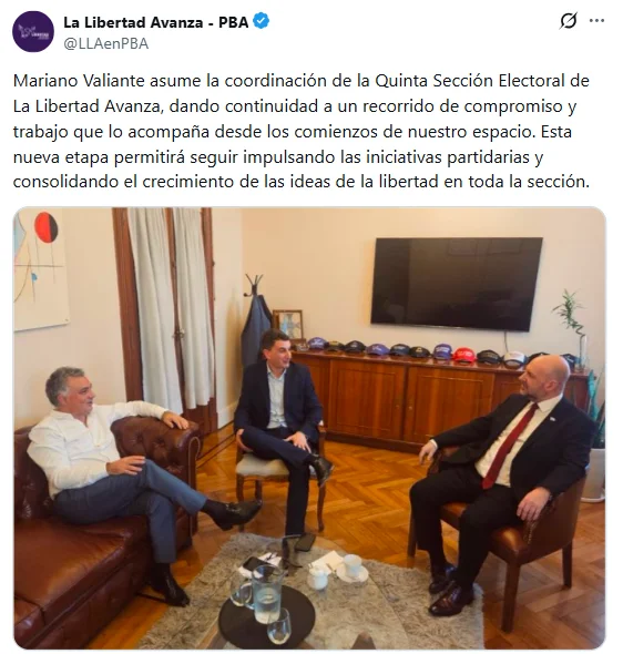 En julio, Pareja designó a Valente como coordinador de la Quinta Sección.