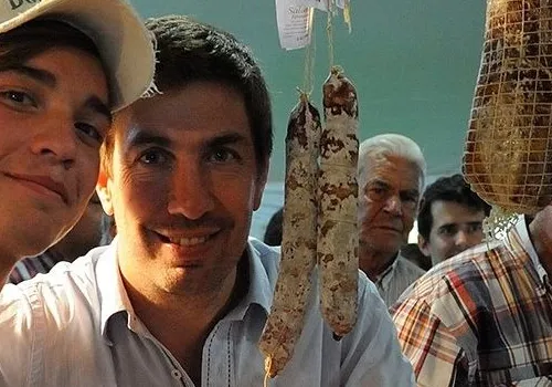 Reclaman a Ustarroz que destine fondos a obras y no al rédito financiero