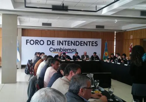 Los intendentes radicales prometen llevar sus quejas al Foro de Cambiemos
