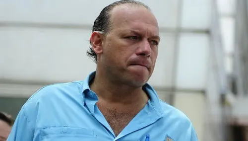 De Berni a Massa: “nos tiene acostumbrados a discutir cosas obsoletas"