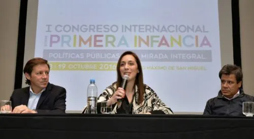 Vidal se volvió a mostrar junto a Manes a quien sondean para las listas