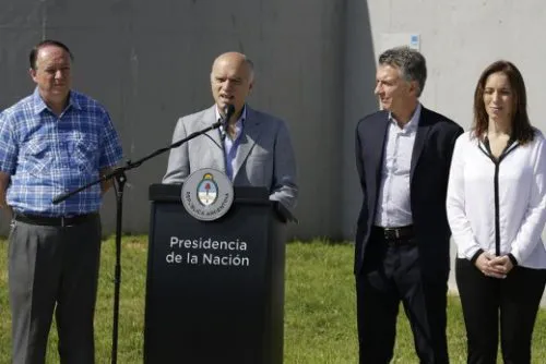 Avanza en Lanús el compromiso de saneamiento