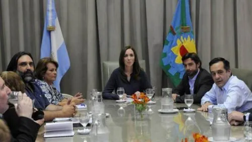 Sin acuerdo por paritarias docentes