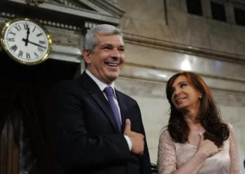 Julián Dominguez le cerró la puerta a Cristina