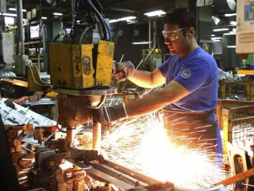 El Gobierno ratificó la decisión de acompañar al sector privado en la salida de la pandemia