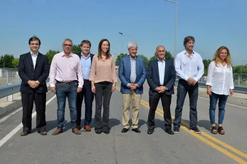 La gobernadora inauguró un nuevo puente en Rio Reconquista