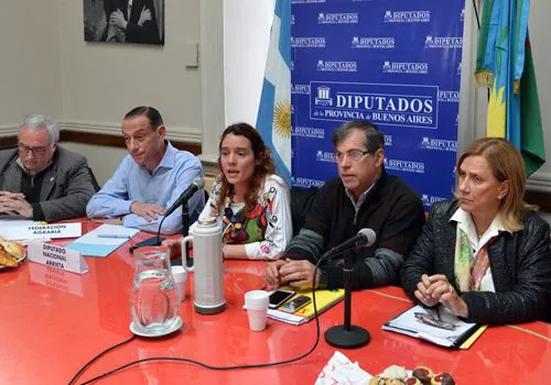 Arrieta se mostró preocupado por la Ley de Agrotóxicos
