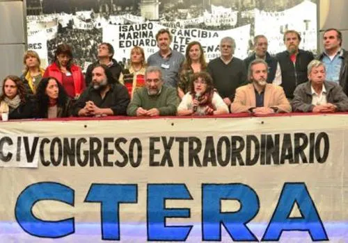 El 24 vuelven a parar los maestros