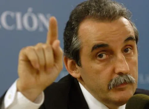 Moreno calificó a CFK con "un 8"