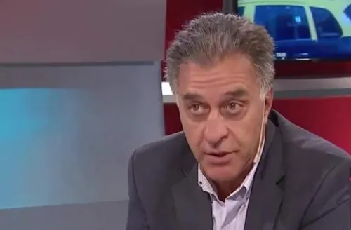 Pitrola también participó del "debate"