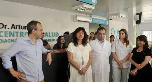 Valenzuela reinauguró un Centro de Salud en Tres de Febrero