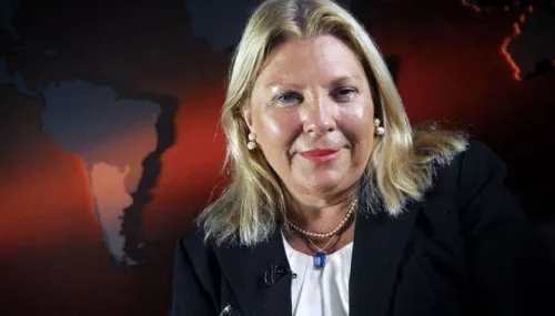 Carrió: "Nunca le tuve miedo a bigotones estúpidos cómo Aníbal"