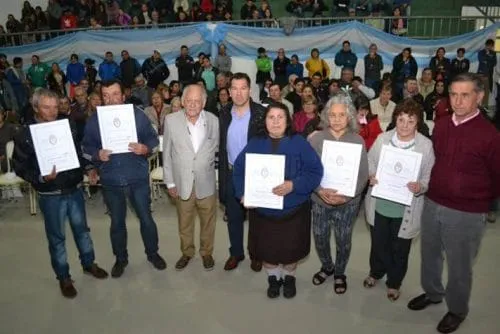 Di Cesare: “Es muy importante que los vecinos tengan su escritura”