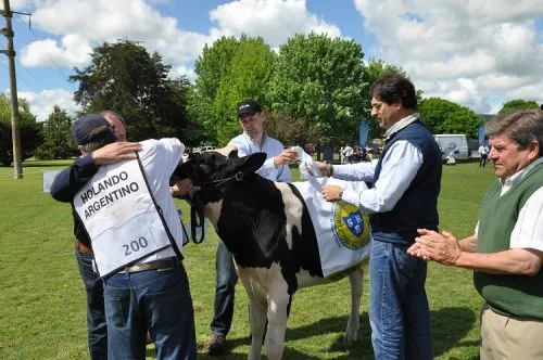Sarquís: "Es el momento de invertir y de poner el hombro"