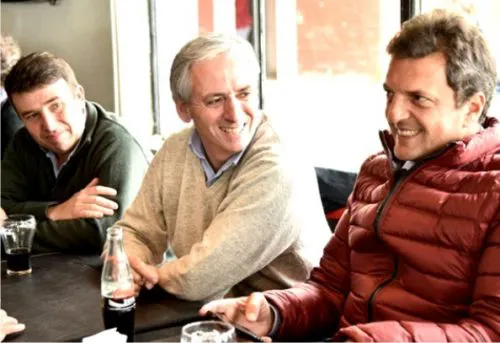 Massa: “Los K se robaron la plata de los trenes”