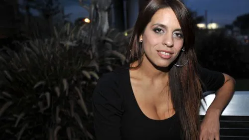 Un diputado a Vicky Donda: "Con esa remerita no te quejes..."