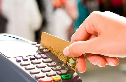 Bancos oficiales lanzan hasta 50 cuotas con tarjetas de crédito