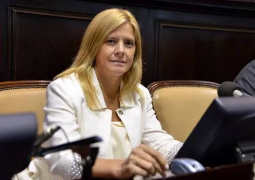 Tedeschi: “Hay que seguir trabajando contra la postergación de las mujeres”