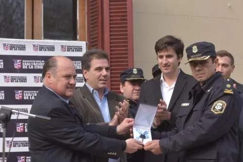 Sánchez y Ritondo presentaron nuevos móviles policiales