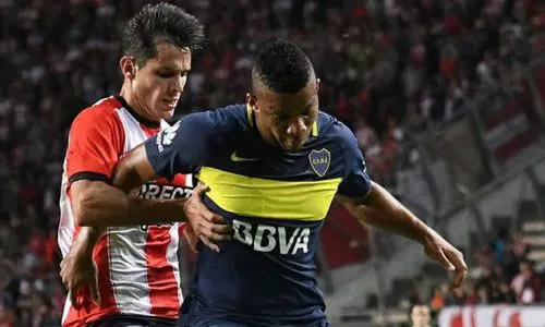 Fabra sufrió el racismo en primera persona