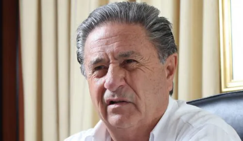 Duhalde durísimo con CFK