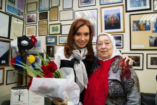 Bonafini le escribió una carta a Cristina Kirchner