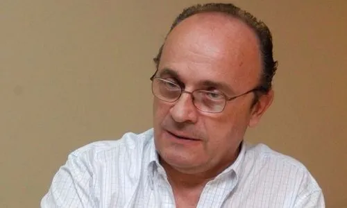 Moreau cuestionó el tope del 15% en paritarias