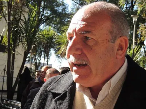 Barrera al “sectario” Grupo Esmeralda: “Habría que encontrar la unidad”
