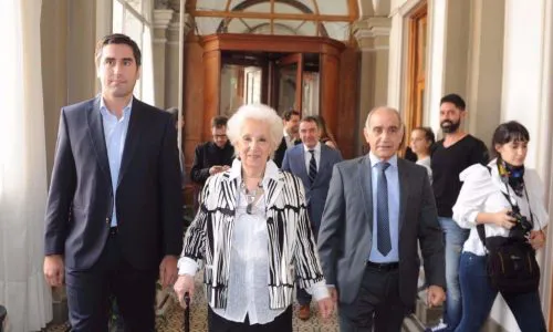 E. de Carlotto en la Legislatura: “Es un día histórico”