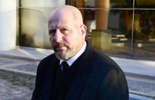 Wolff quiere saber “por qué se firmó un pacto con Irán"