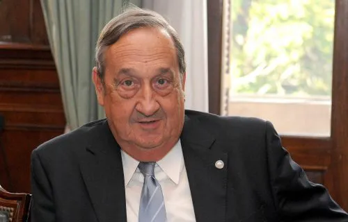 El FPV/PJ arremete contra Lunghi