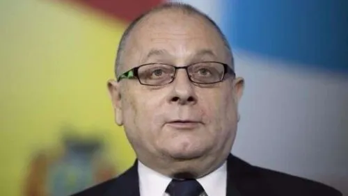 Los polémicos dichos de Faurie sobre la atención a extranjeros