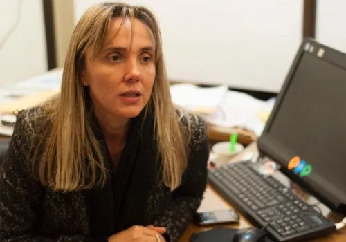 González: "No miro las encuestas, la gente quiere seguir este camino"