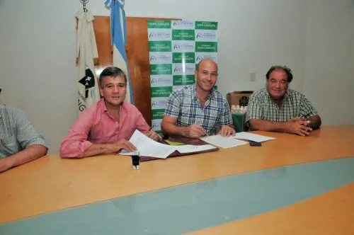 Molina y Zabaleta firmaron convenio para el abastecimiento de medicamentos