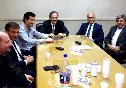 La UCR selló la unidad