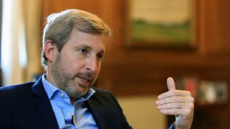 Frigerio se mete en la polémica por los pasajes