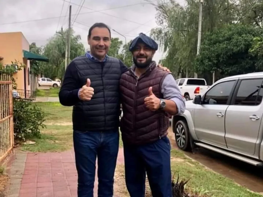 El gobernador de Corrientes Gustavo Valdés junto a Agustín Ybarra, el testigo clave del viaje de Laudelina para decir qu