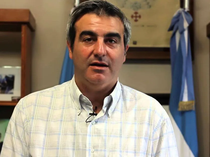 San Antonio de Areco: Polémica clausura de la universidad