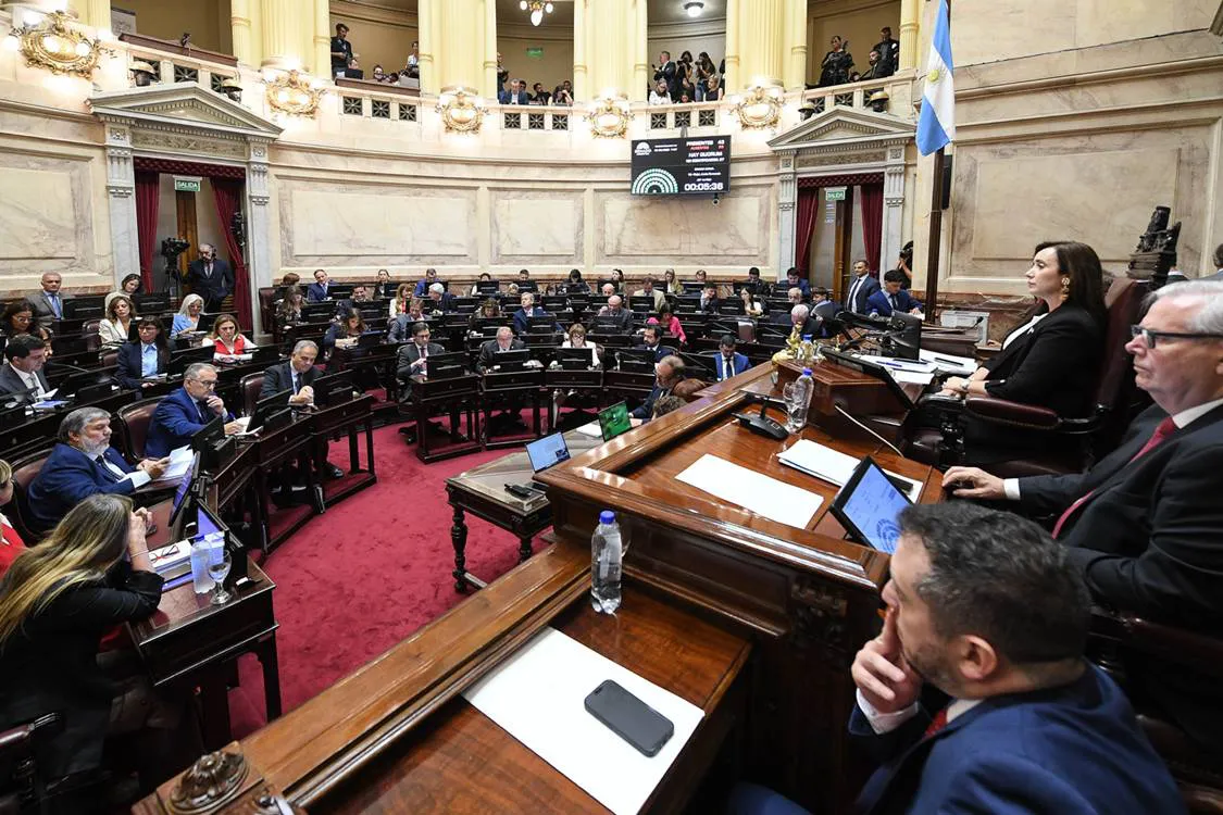 Así votó cada senador la reforma laboral sancionada en el Senado