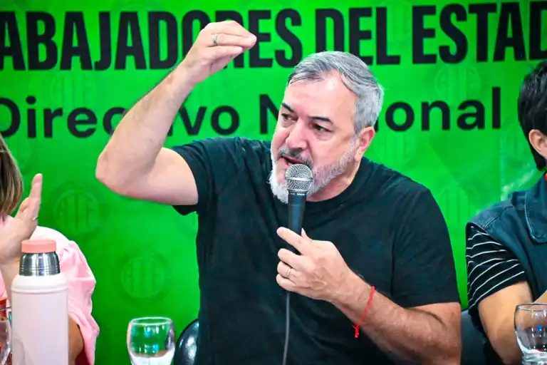Rodolfo Aguiar, secretario general de ATE