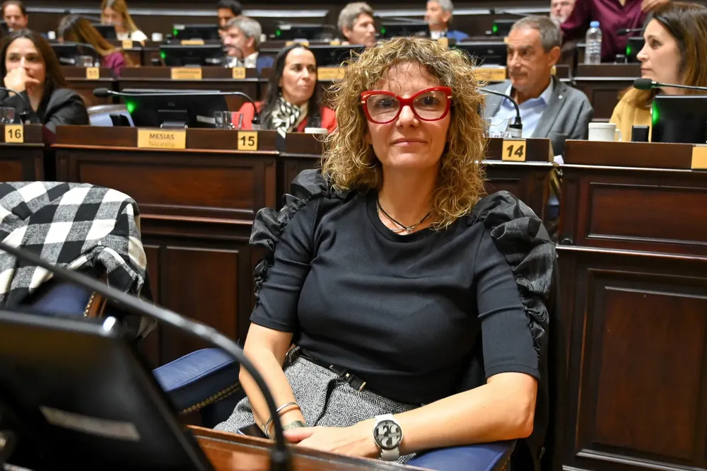 Natalia Dziakowski, diputada GEN