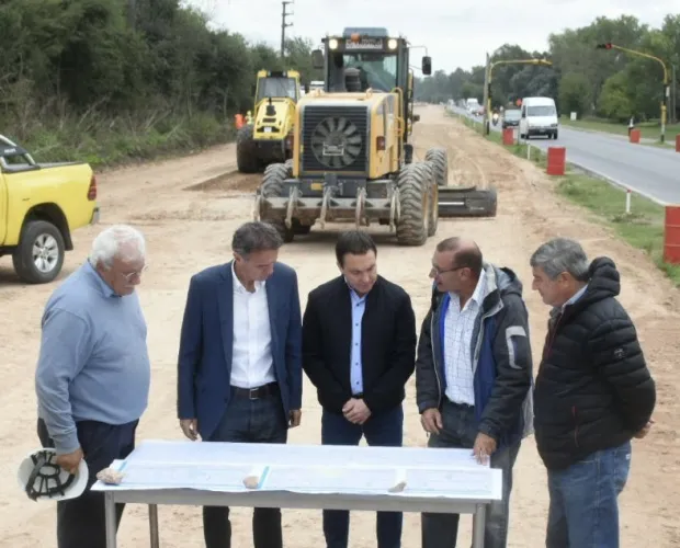 Katopodis junto a Watson recorrió las obras sobre la Ruta Provincial 53.