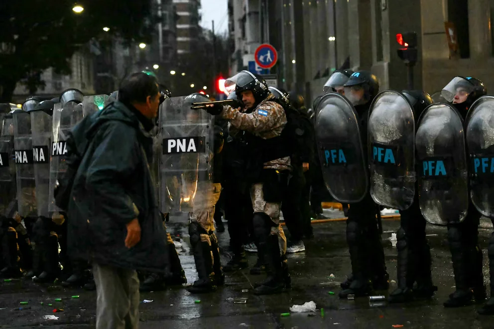 Represión Congreso