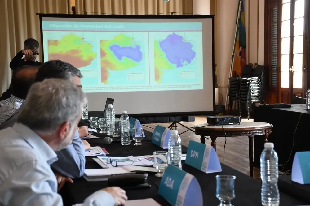 Inundaciones: la Provincia reclama un plan y Nación dice que actúa “según las urgencias”