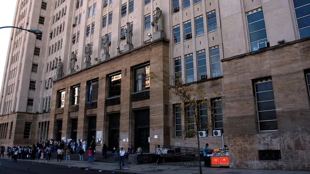 UBA 2